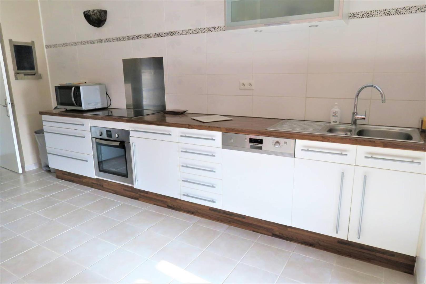 Maison Bretonne Avec Jardin Clos Au Centre De - Ref 928 Villa *